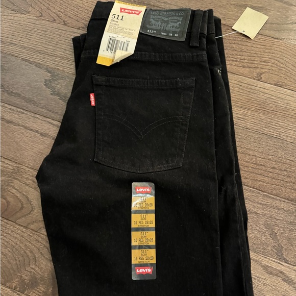 Levi Jeans Red Tag 16 Slim 28x28 - Picture 1 of 1